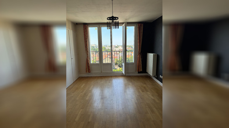 Ma-Cabane - Location Appartement CALUIRE-ET-CUIRE, 61 m²