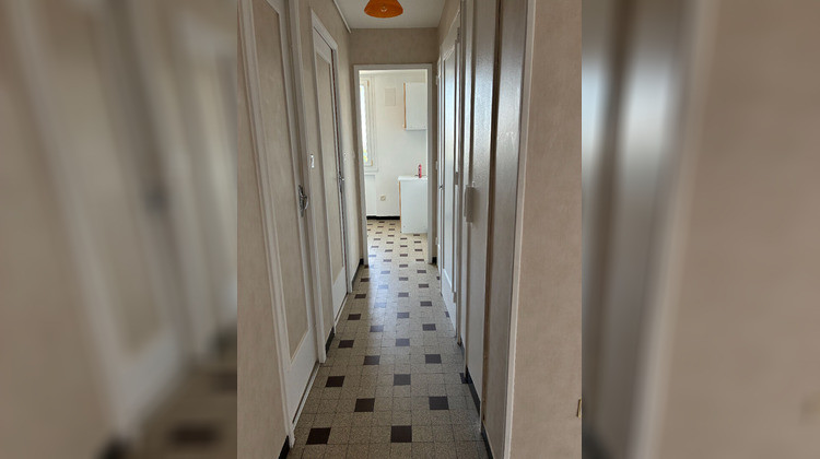 Ma-Cabane - Location Appartement CALUIRE-ET-CUIRE, 61 m²