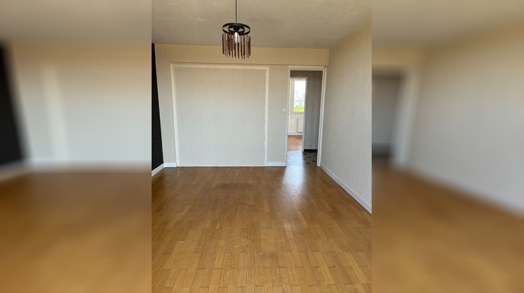 Ma-Cabane - Location Appartement CALUIRE-ET-CUIRE, 61 m²
