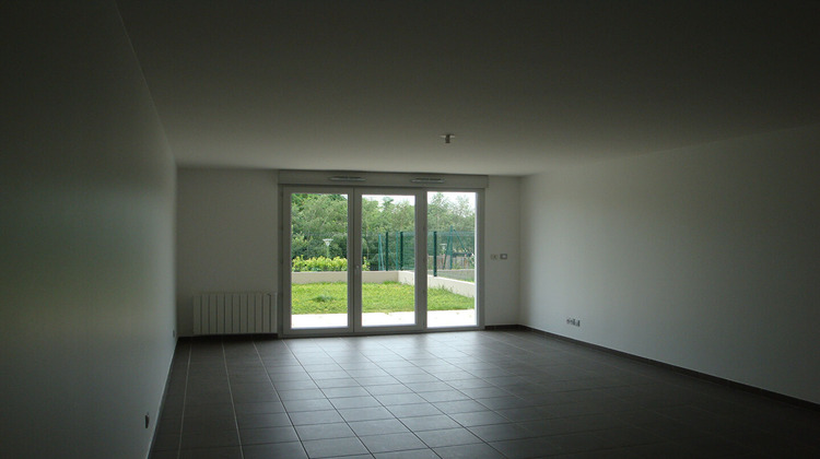 Ma-Cabane - Location Appartement CALUIRE-ET-CUIRE, 79 m²