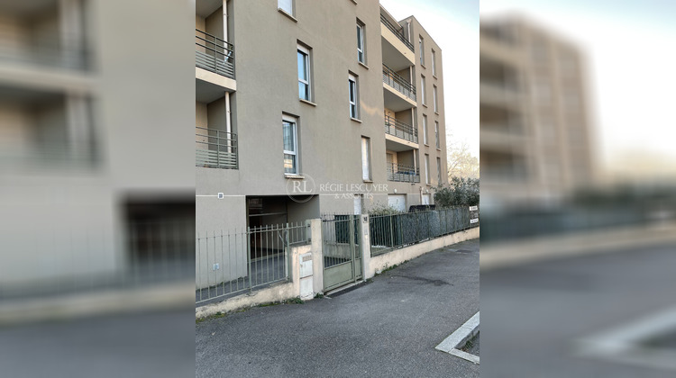 Ma-Cabane - Location Appartement CALUIRE-ET-CUIRE, 77 m²