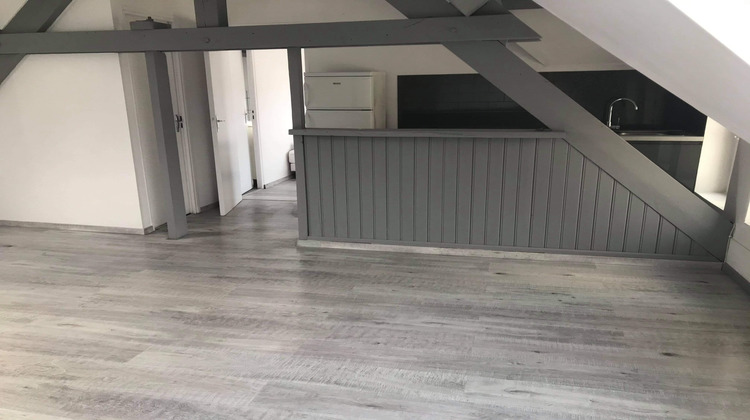 Ma-Cabane - Location Appartement Cambrai, 34 m²