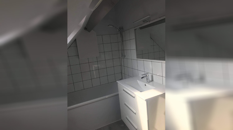 Ma-Cabane - Location Appartement Cambrai, 34 m²