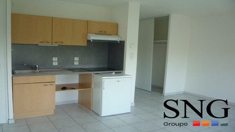 Ma-Cabane - Location Appartement CAMBRAI, 28 m²