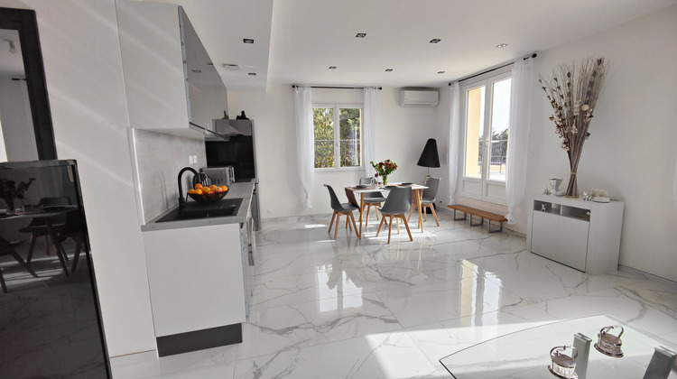 Ma-Cabane - Location Appartement CANNES, 47 m²