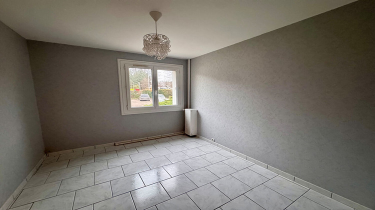 Ma-Cabane - Location Appartement CANTELEU, 65 m²