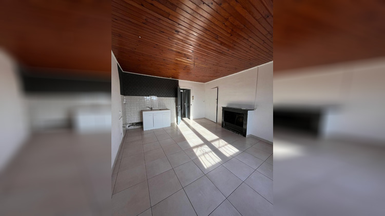 Ma-Cabane - Location Appartement CAPESTANG, 50 m²