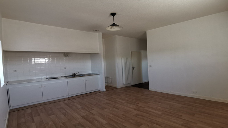 Ma-Cabane - Location Appartement Carbonne, 33 m²