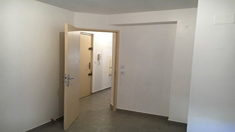 Ma-Cabane - Location Appartement CARCASSONNE, 47 m²