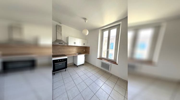 Ma-Cabane - Location Appartement CARCASSONNE, 70 m²