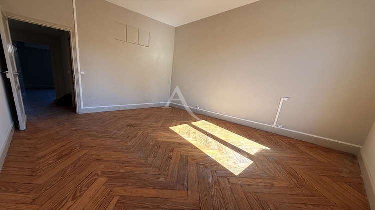 Ma-Cabane - Location Appartement CARCASSONNE, 67 m²