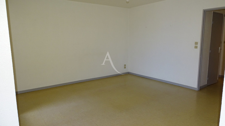 Ma-Cabane - Location Appartement CARCASSONNE, 66 m²