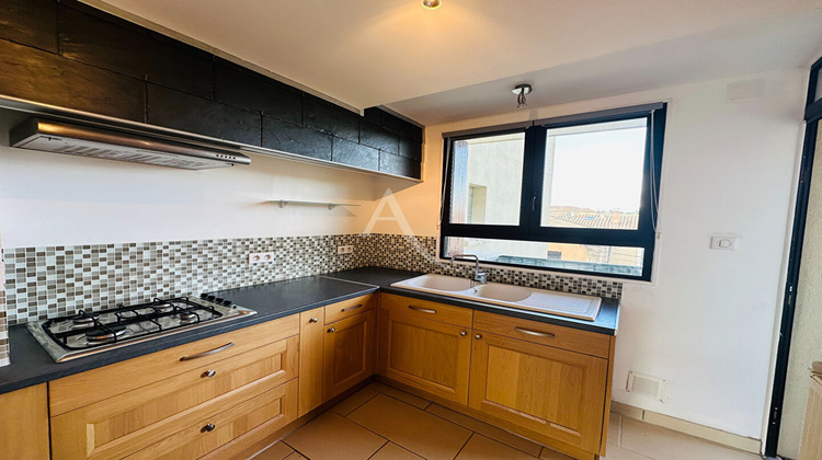 Ma-Cabane - Location Appartement CARCASSONNE, 75 m²
