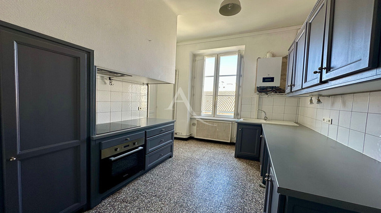 Ma-Cabane - Location Appartement CARCASSONNE, 150 m²