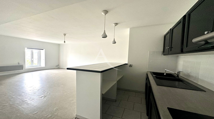 Ma-Cabane - Location Appartement CARCASSONNE, 67 m²