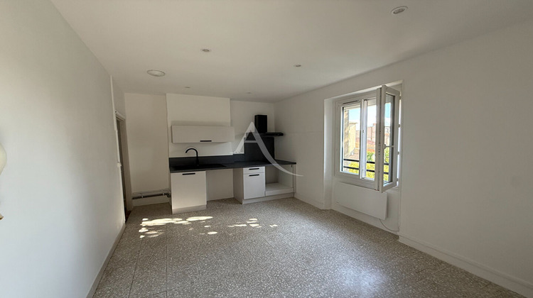 Ma-Cabane - Location Appartement CARCASSONNE, 74 m²