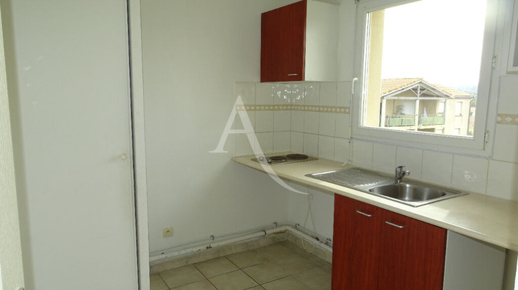 Ma-Cabane - Location Appartement CARCASSONNE, 43 m²