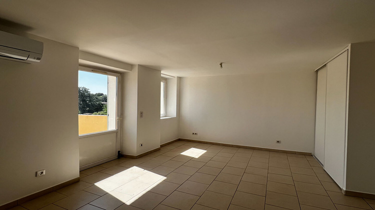 Ma-Cabane - Location Appartement CARCES, 53 m²