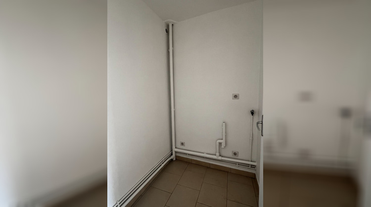 Ma-Cabane - Location Appartement CARCES, 53 m²