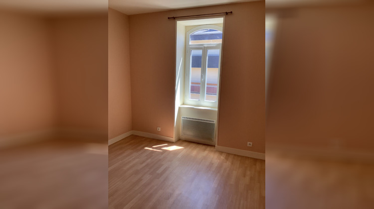 Ma-Cabane - Location Appartement CARENTAN, 45 m²
