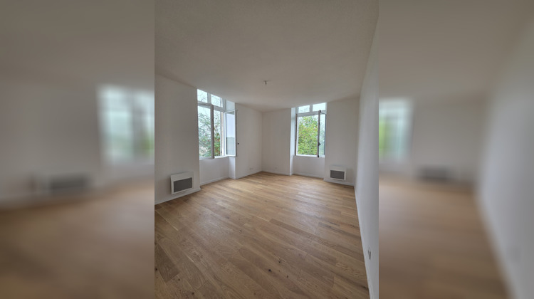 Ma-Cabane - Location Appartement Carignan-de-Bordeaux, 66 m²