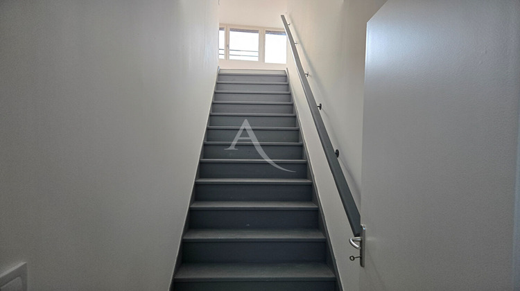 Ma-Cabane - Location Appartement CARMAUX, 63 m²