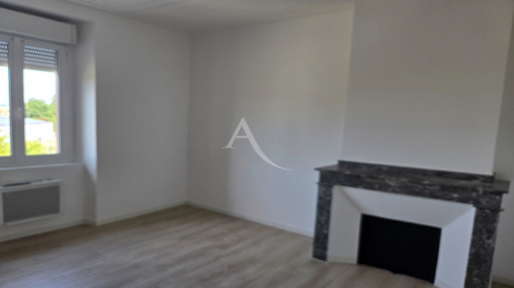 Ma-Cabane - Location Appartement CARMAUX, 80 m²