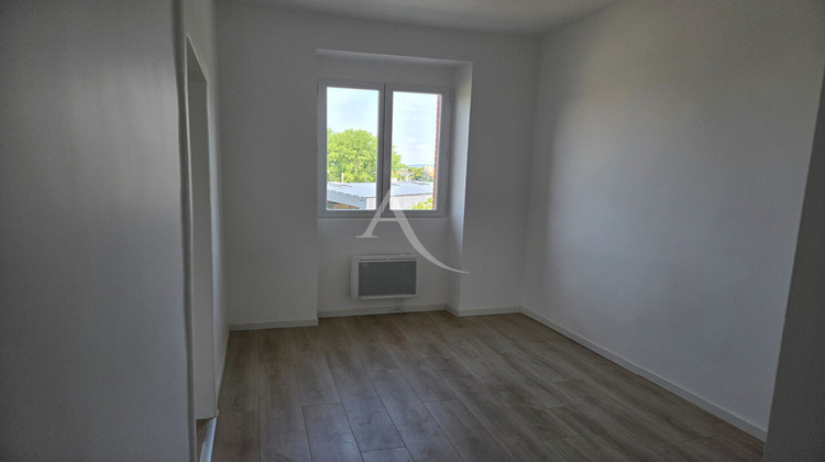 Ma-Cabane - Location Appartement CARMAUX, 80 m²