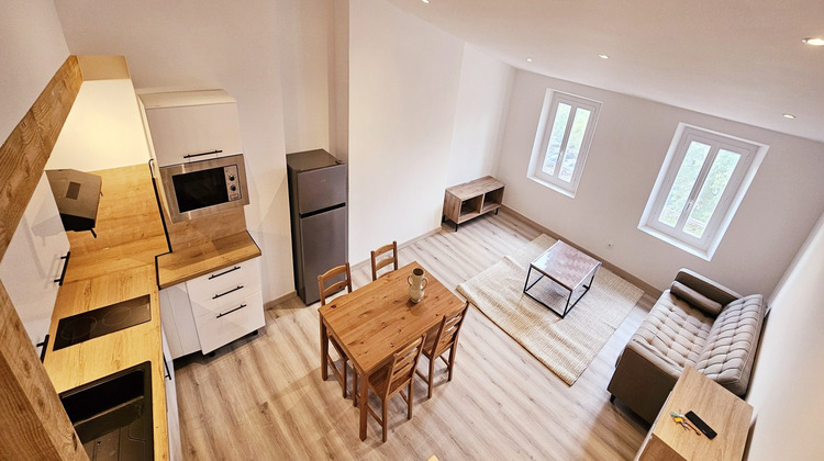 Ma-Cabane - Location Appartement Carnoules, 32 m²