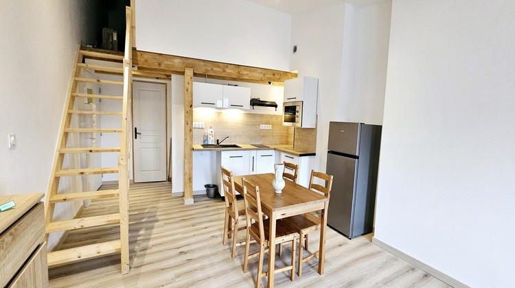 Ma-Cabane - Location Appartement Carnoules, 32 m²