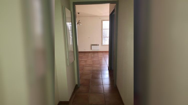 Ma-Cabane - Location Appartement Carpentras, 58 m²