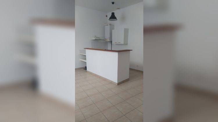 Ma-Cabane - Location Appartement Carpentras, 62 m²