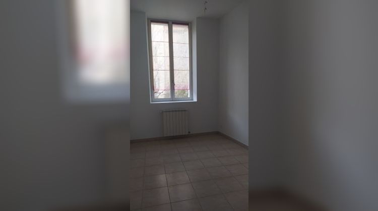 Ma-Cabane - Location Appartement Carpentras, 62 m²