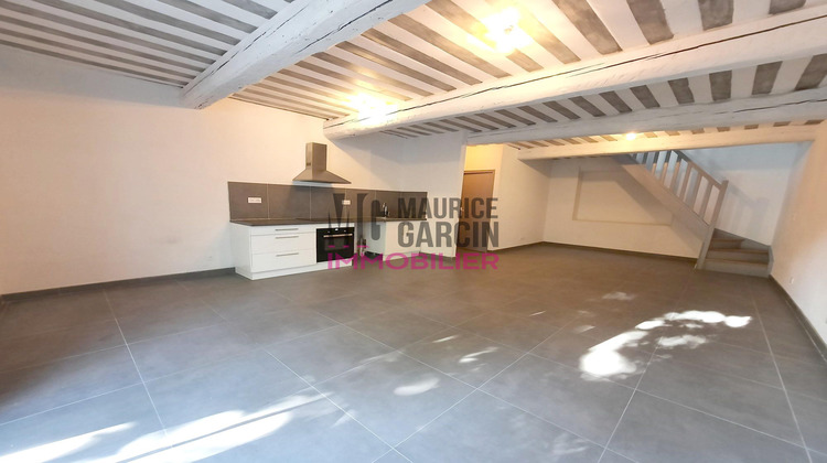 Ma-Cabane - Location Appartement Carpentras, 85 m²