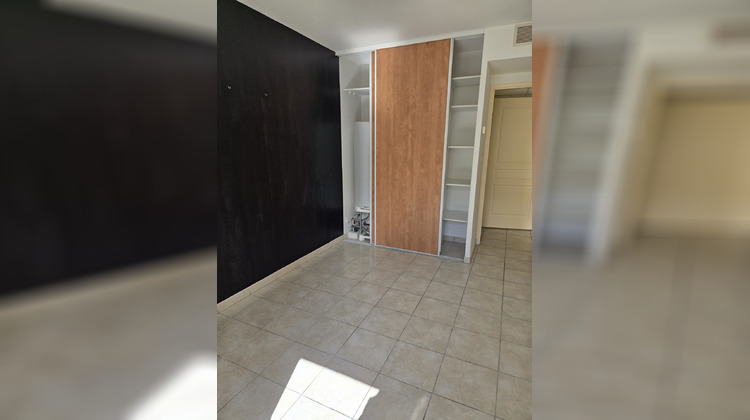 Ma-Cabane - Location Appartement Carpentras, 85 m²