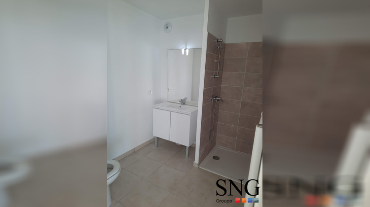 Ma-Cabane - Location Appartement Carpentras, 42 m²