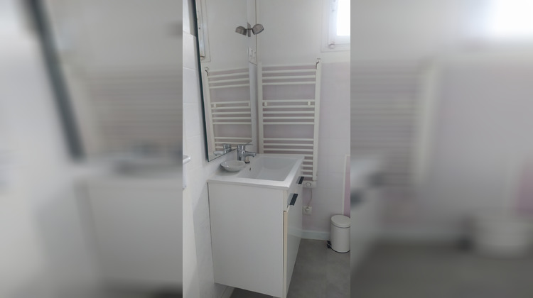 Ma-Cabane - Location Appartement Carpentras, 29 m²