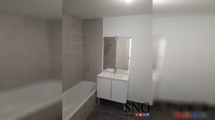 Ma-Cabane - Location Appartement Carpentras, 67 m²