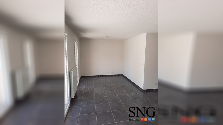 Ma-Cabane - Location Appartement Carpentras, 67 m²