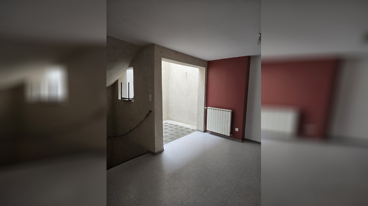 Ma-Cabane - Location Appartement Carpentras, 62 m²