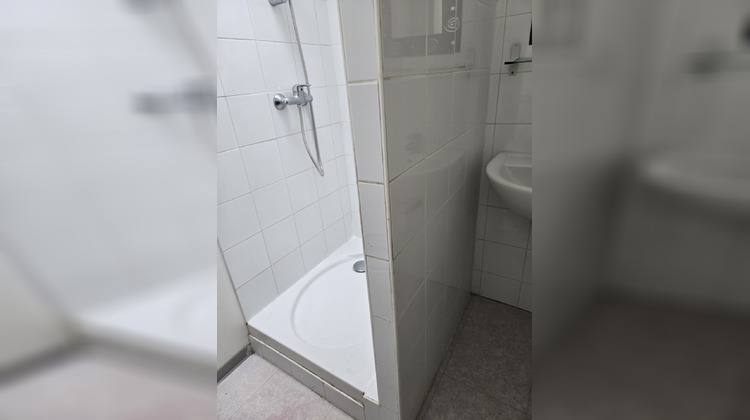 Ma-Cabane - Location Appartement Carpentras, 62 m²