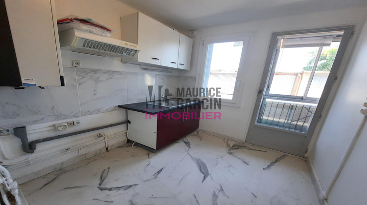 Ma-Cabane - Location Appartement Carpentras, 63 m²