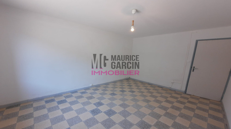 Ma-Cabane - Location Appartement Carpentras, 63 m²