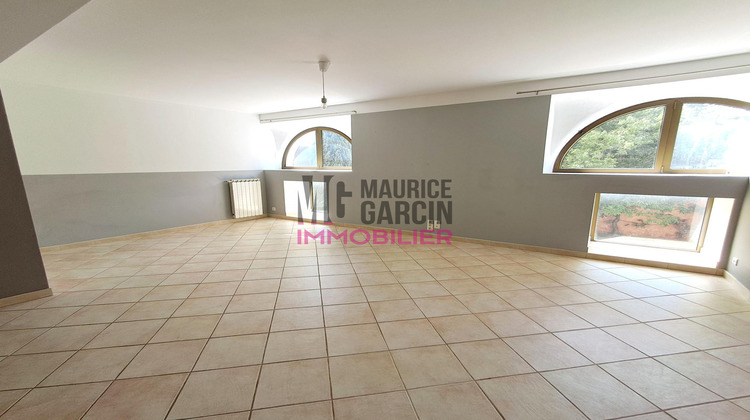 Ma-Cabane - Location Appartement Carpentras, 64 m²