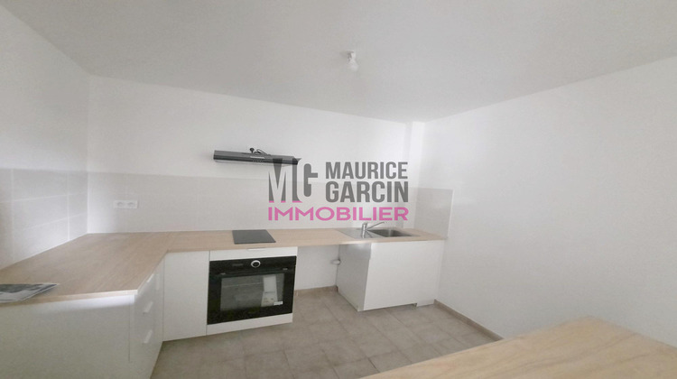 Ma-Cabane - Location Appartement Carpentras, 69 m²