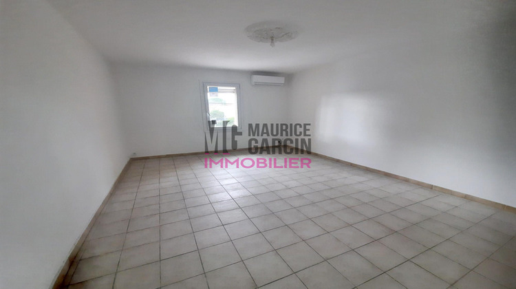 Ma-Cabane - Location Appartement Carpentras, 69 m²
