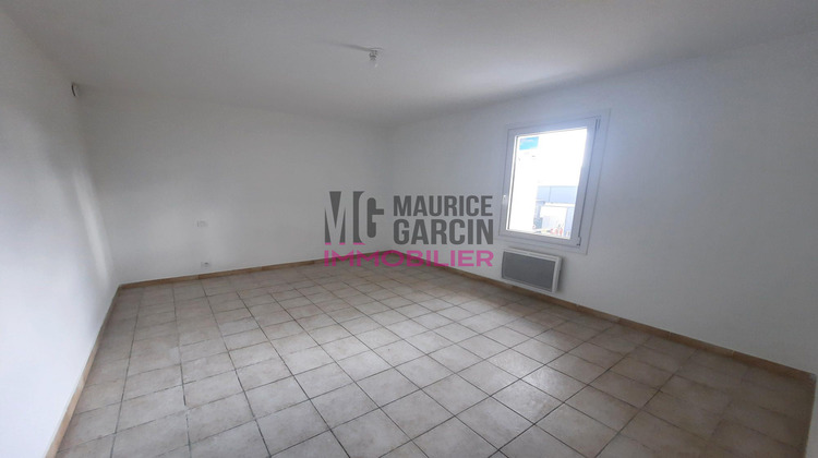 Ma-Cabane - Location Appartement Carpentras, 69 m²