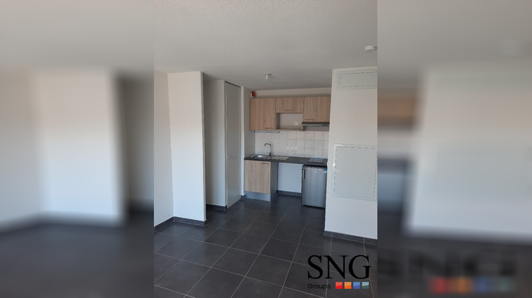 Ma-Cabane - Location Appartement Carpentras, 42 m²