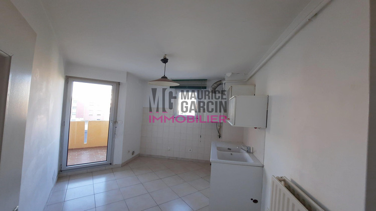 Ma-Cabane - Location Appartement Carpentras, 46 m²