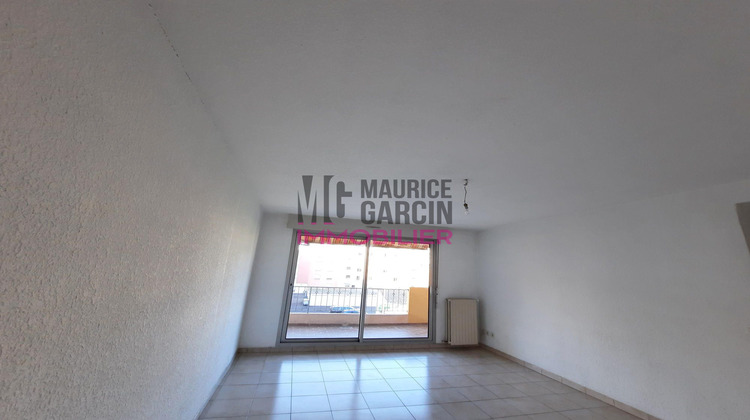 Ma-Cabane - Location Appartement Carpentras, 46 m²